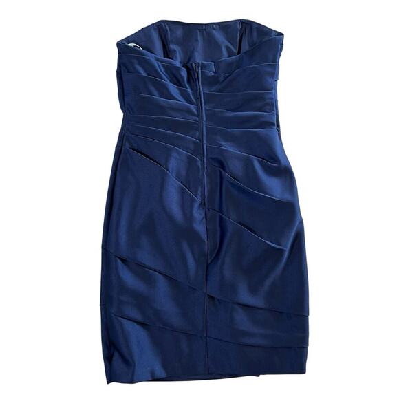 DAVIDS BRIDAL Womens Strapless Satin Bridesmaid Dress Navy Pleated Tiered Size 2 - Picture 5 of 5